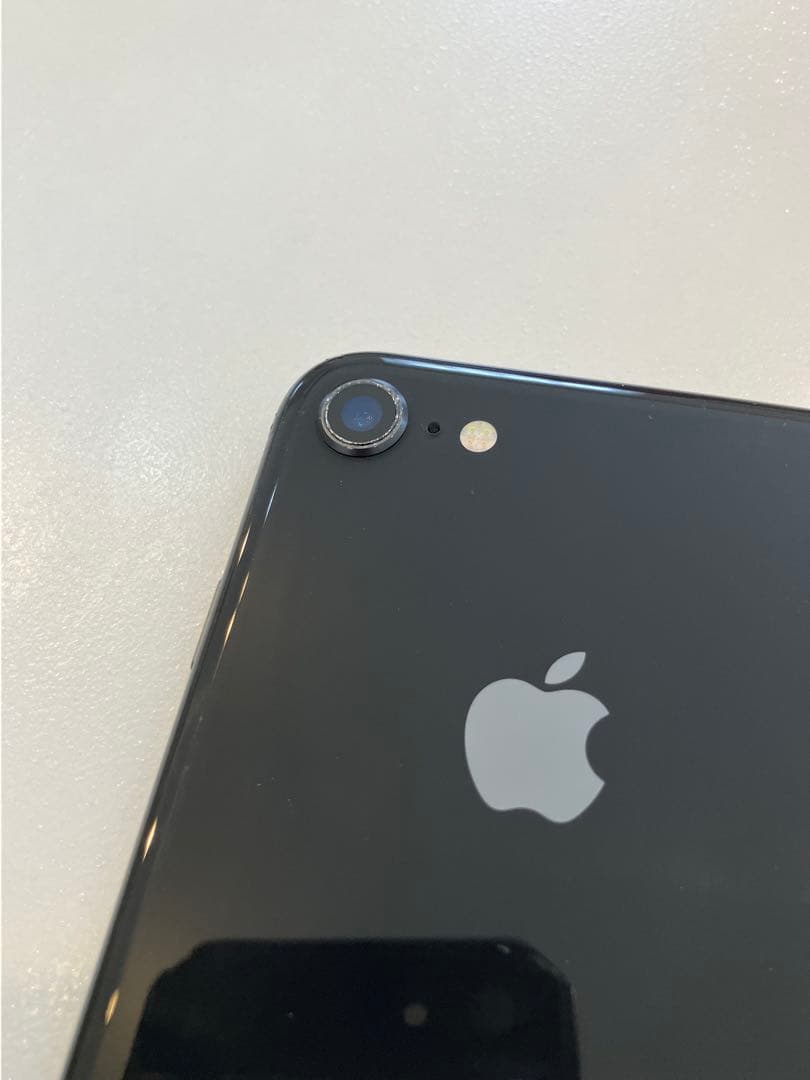 iPhone8 64GB スペースグレイ SIMフリー キズあり 本体のみ