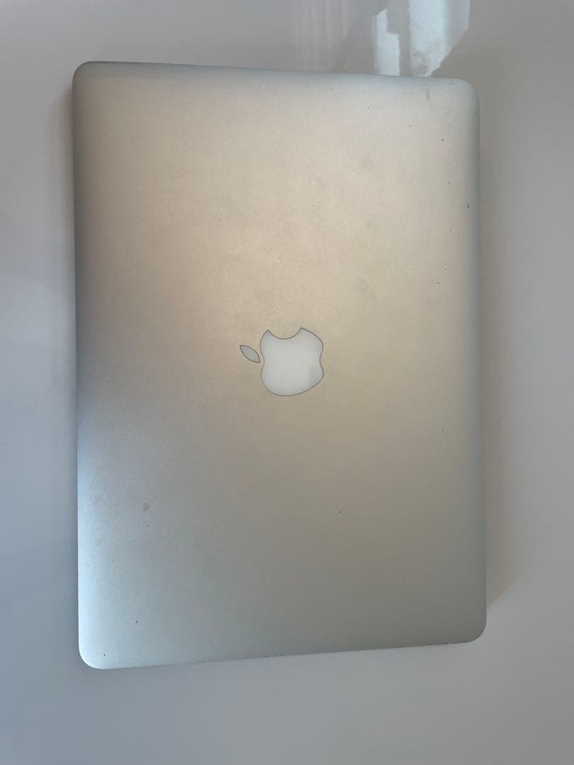 MacBook本体 MacBook Air (13-inch, Early 2015) 128GB