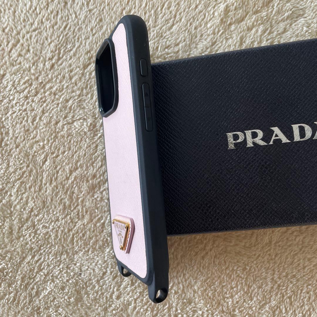 amipari【超美品】PRADA iPhone15pro ケース