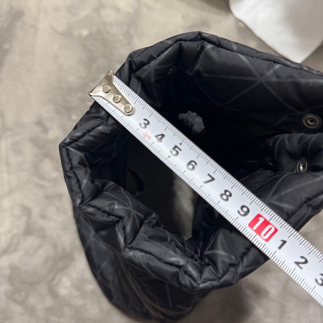 s*6様 プラダ　ダウンジャケット 犬用 ペットダウン prada 黒 トライア