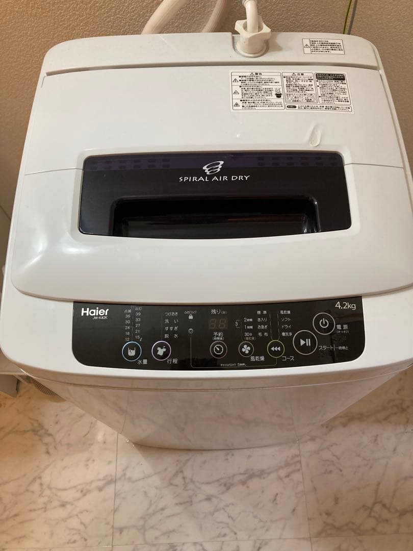 送料込み　Haier 縦型洗濯機 JW-K42K 4.2kg 本体