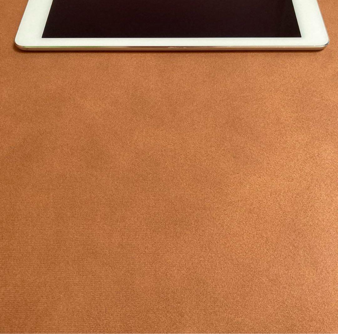 73【早い者勝ち】iPad Air2 第2世代 16GB au☆