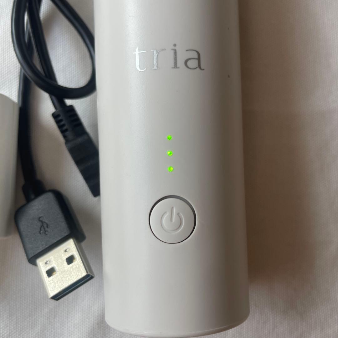 tria 脱毛レーザー 本体と付属品　トリア