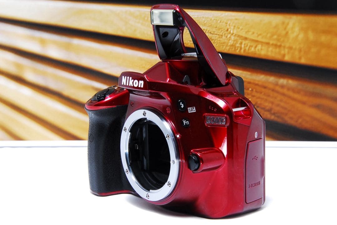 Nikon D3400 一眼レフカメラ Bluetooth スマホ転送　レッド