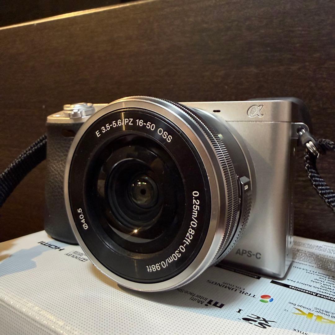【美品】SONY α6000 665枚撮影
