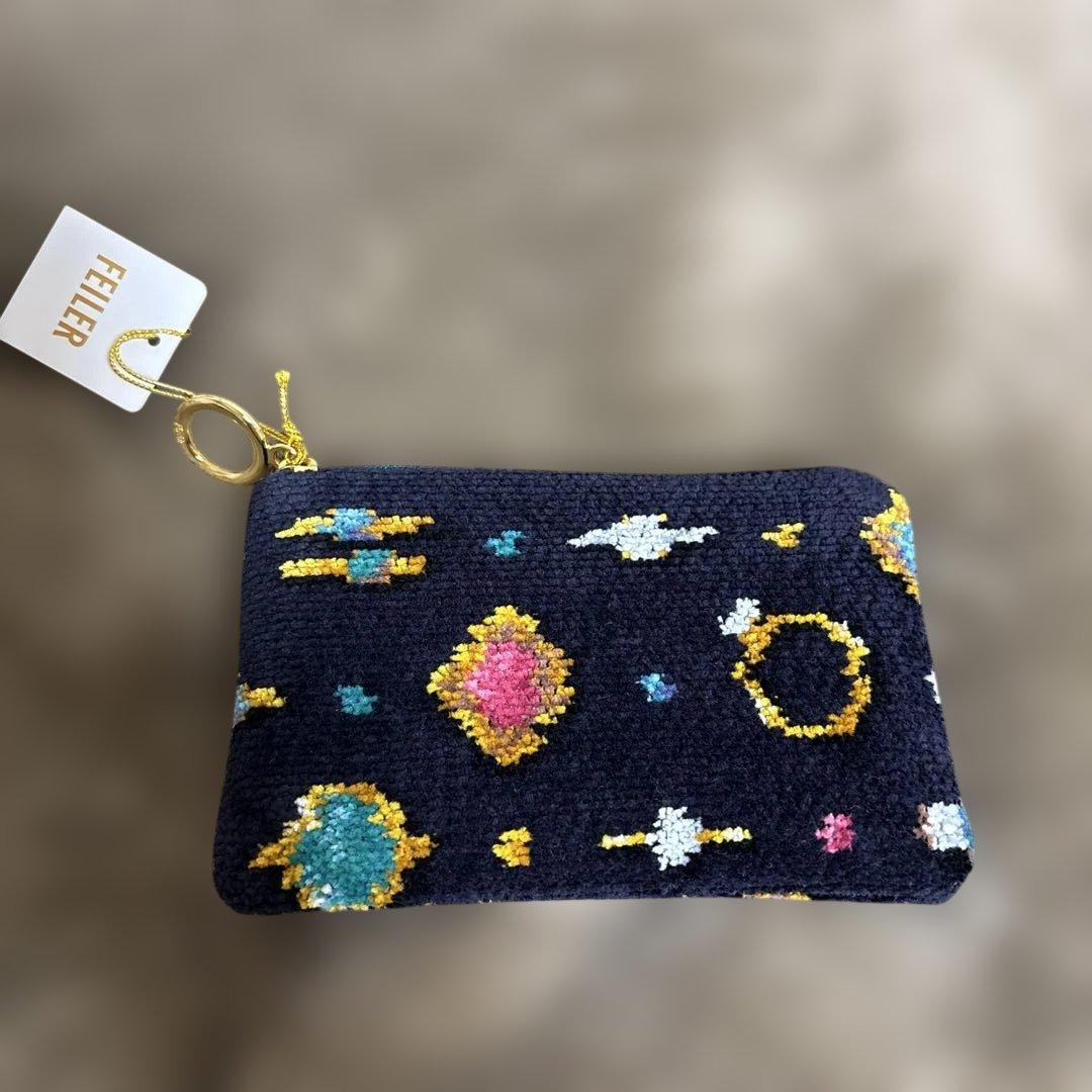 FEILER フェイラー購入☆完売シンスタオルハンカチ＆ポーチ☆ファミリアおまけ