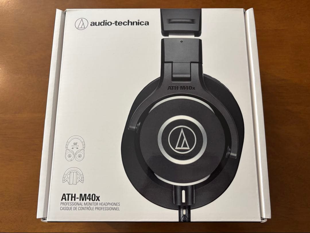 【新品未使用】audio−technica ATH-M40X