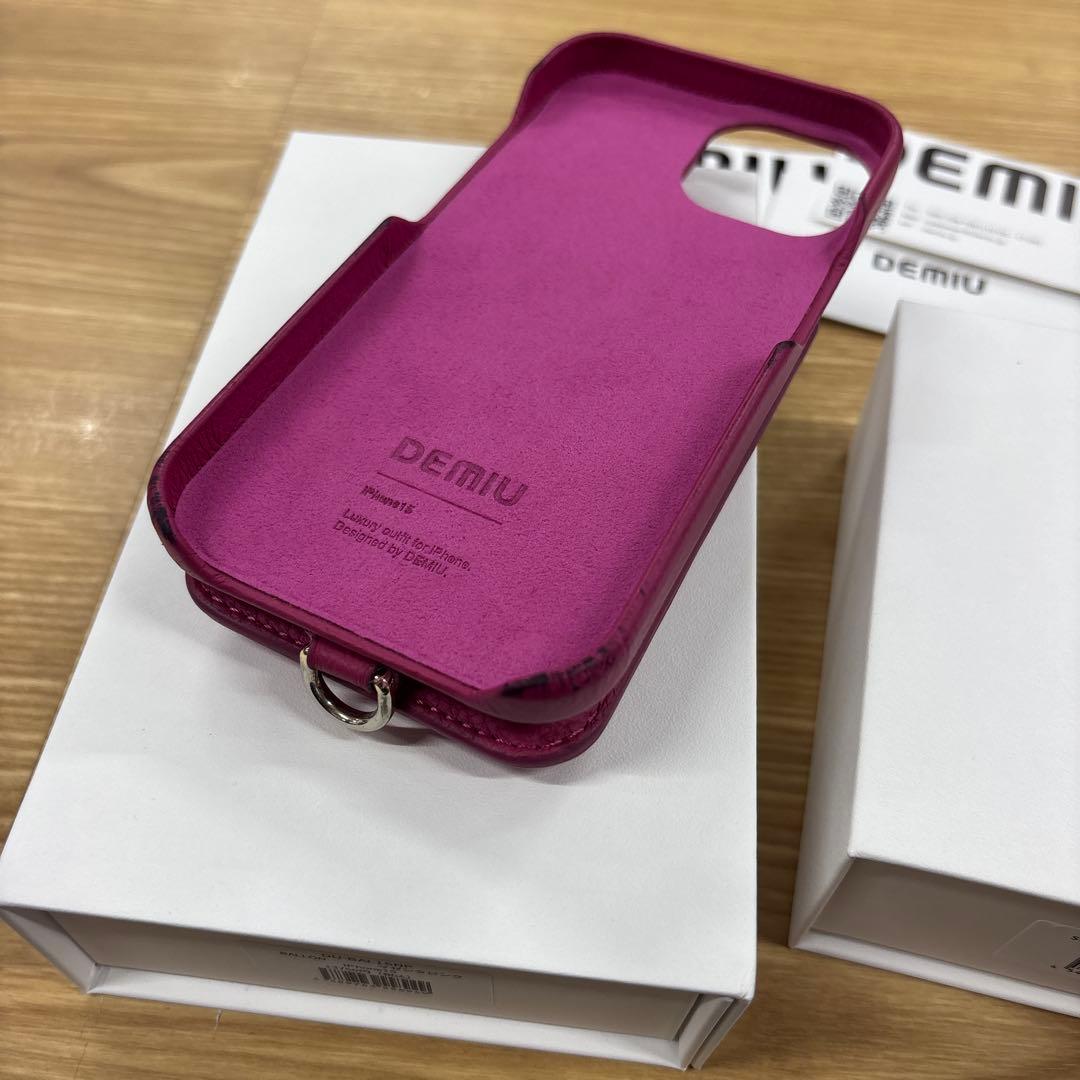 DEMIU レザー iPhone15ボディケース マゼンタピンクショルダー付き