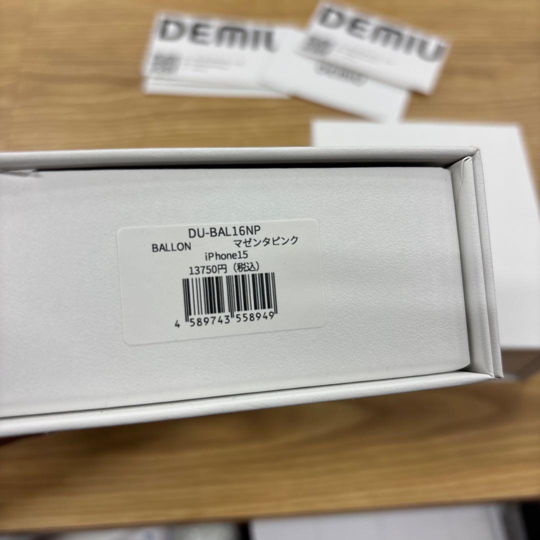 DEMIU レザー iPhone15ボディケース マゼンタピンクショルダー付き