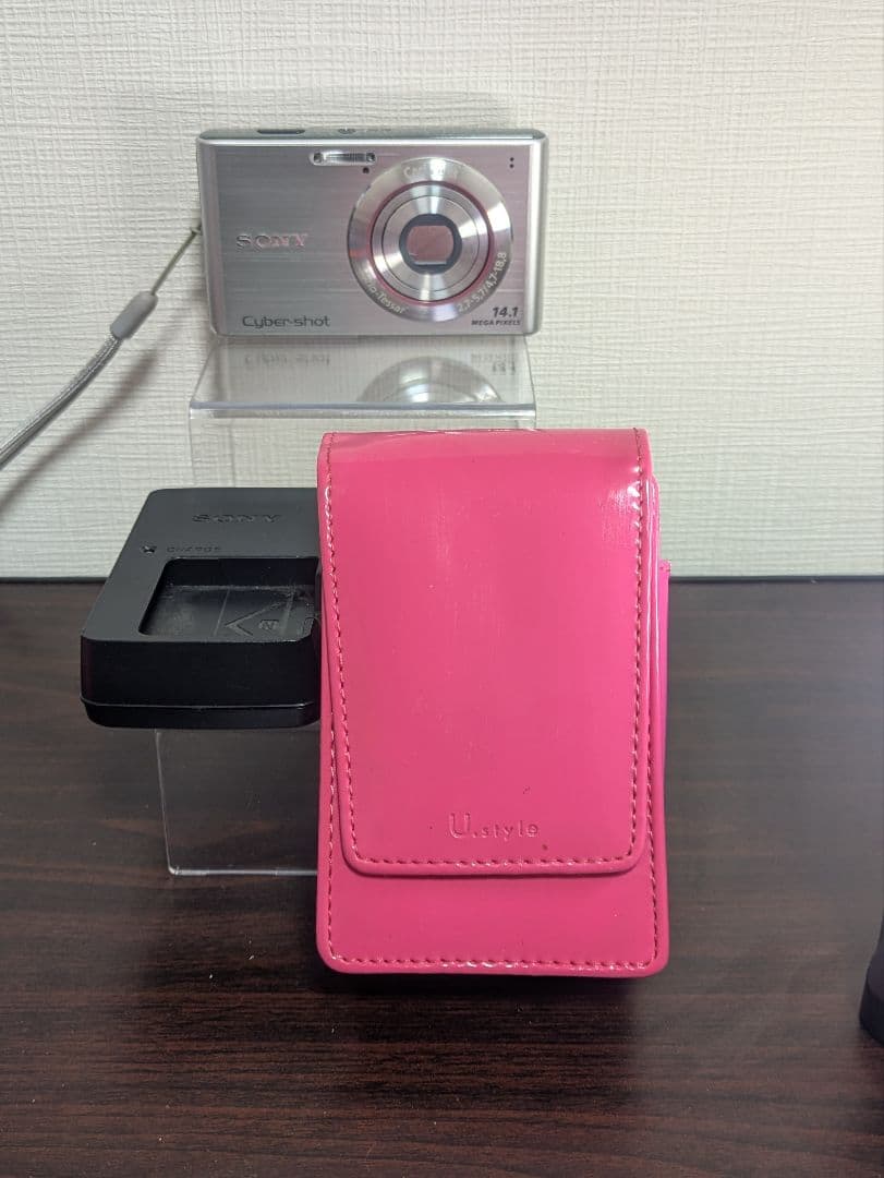 Sony Cyber-shot DSC-W550 デジタルカメラ　シルバー