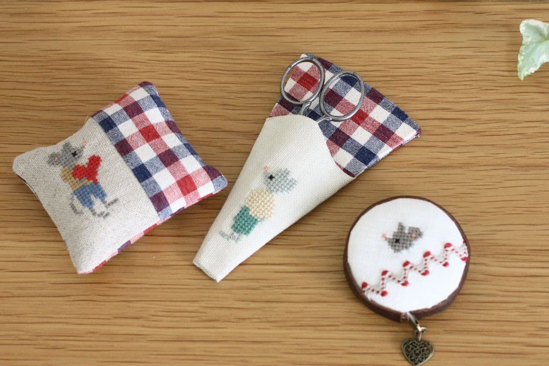 カルトナージュ完成品　ツールボックス／裁縫箱ソーイングボックス
