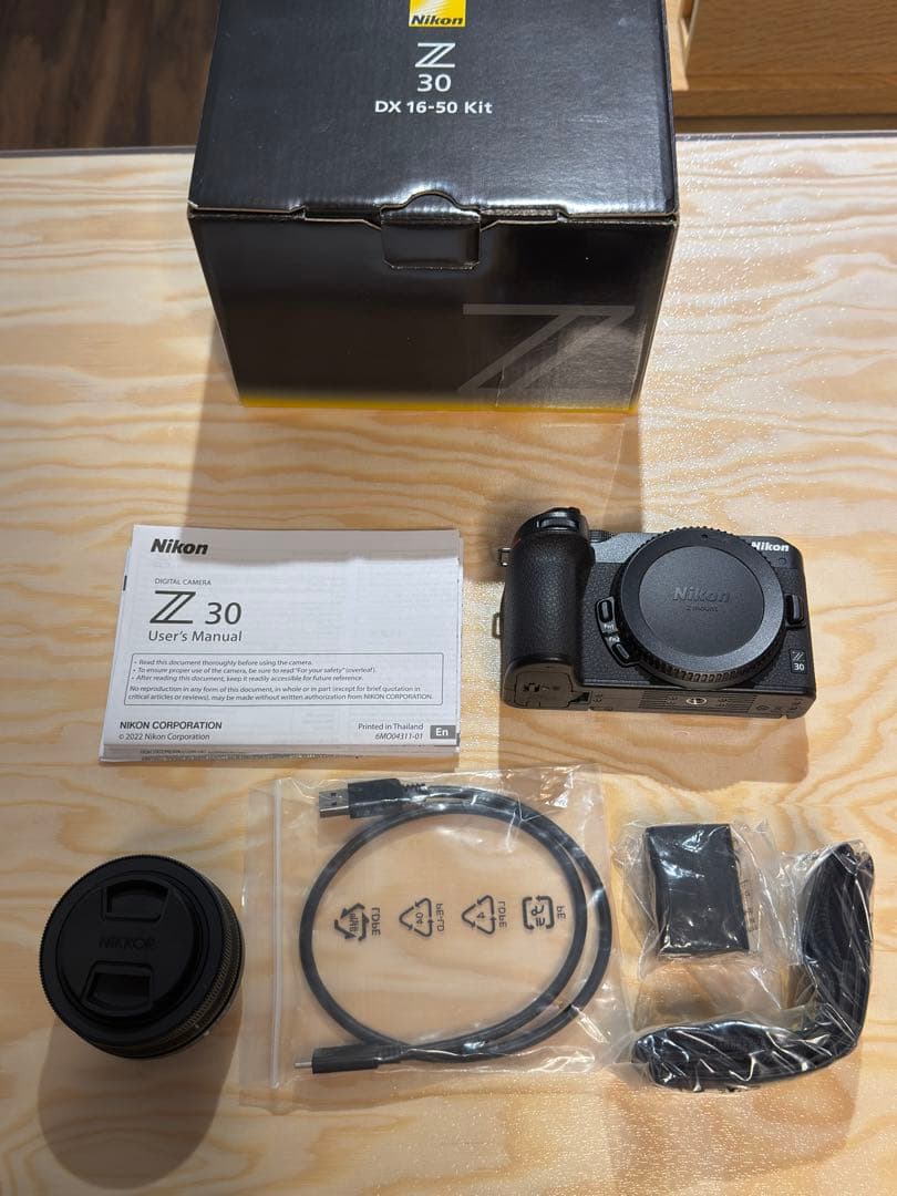デジタルカメラ Nikon Z 30 DX 16-50 Kit
