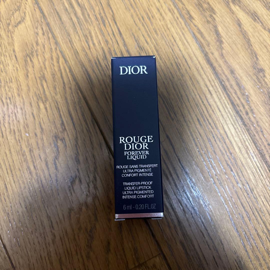Diorルージュ ディオール フォーエヴァー リキッド シークイン　893