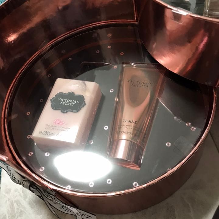 VICTORIA’S SECRET ビクシー ギフト