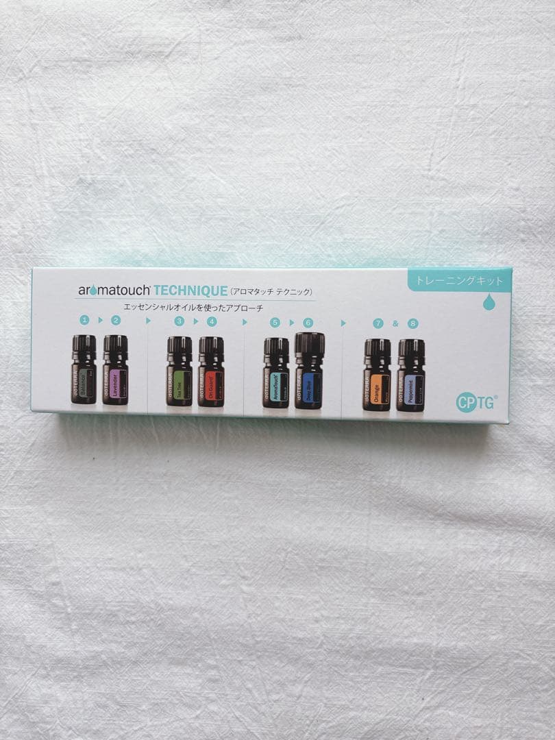 doTERRA アロマタッチトレーニングキット