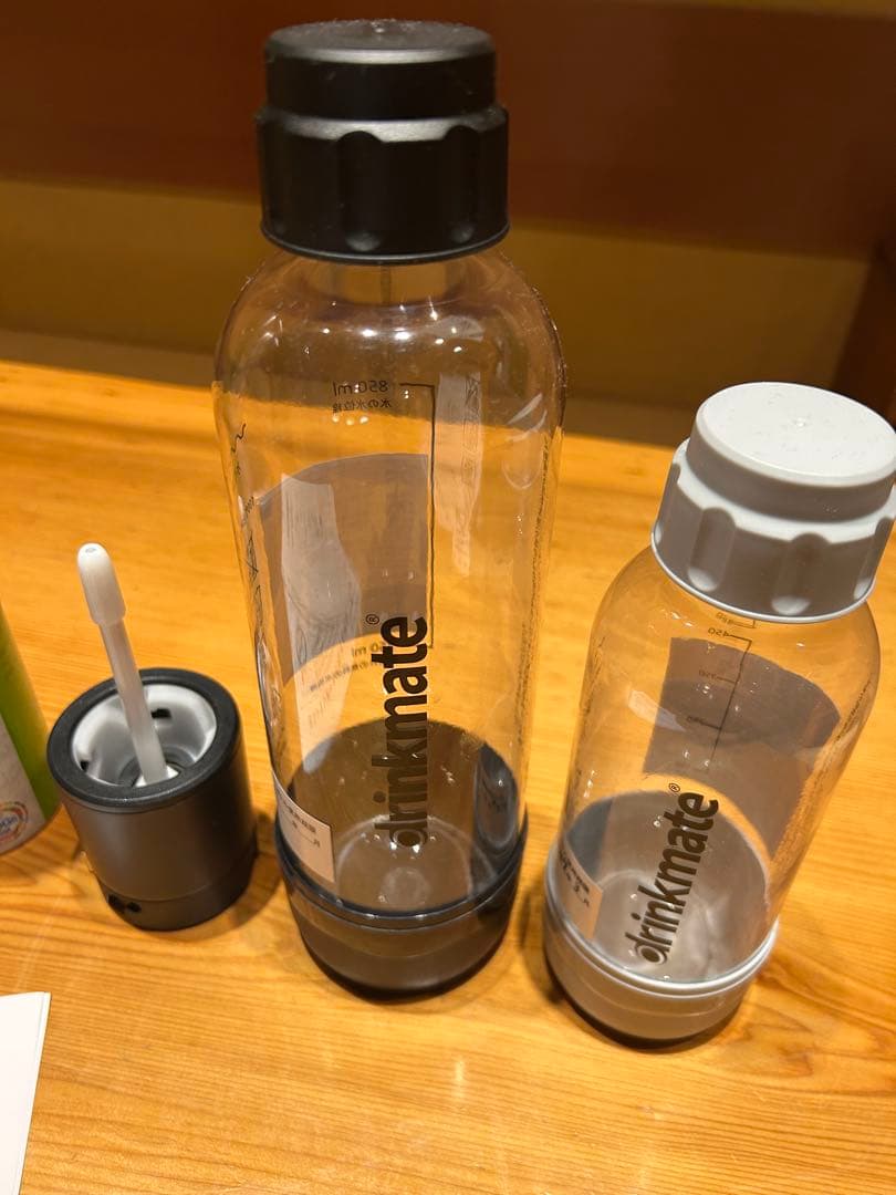 drinkmate 炭酸水メーカー 本体と付属品