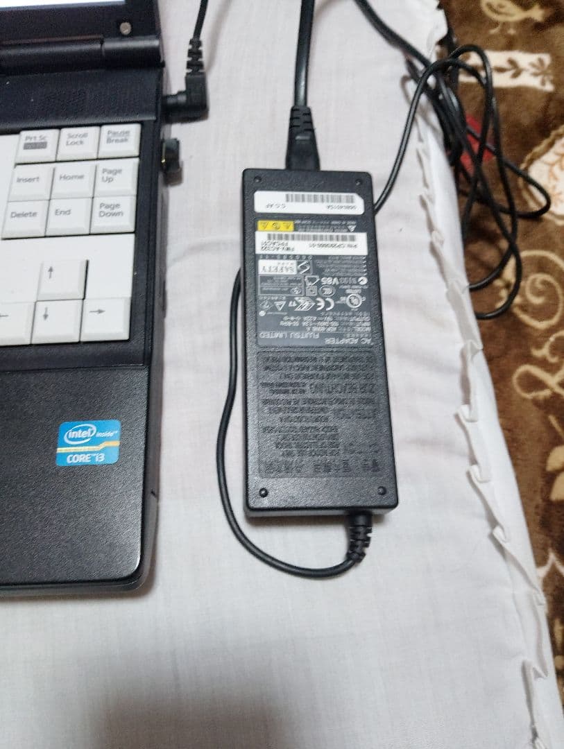 富士通 LIFEBOOK ノートPC Core i3Windows11