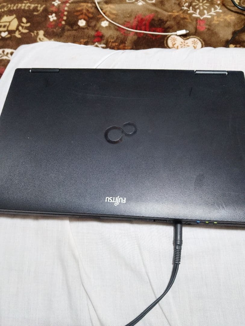 富士通 LIFEBOOK ノートPC Core i3Windows11