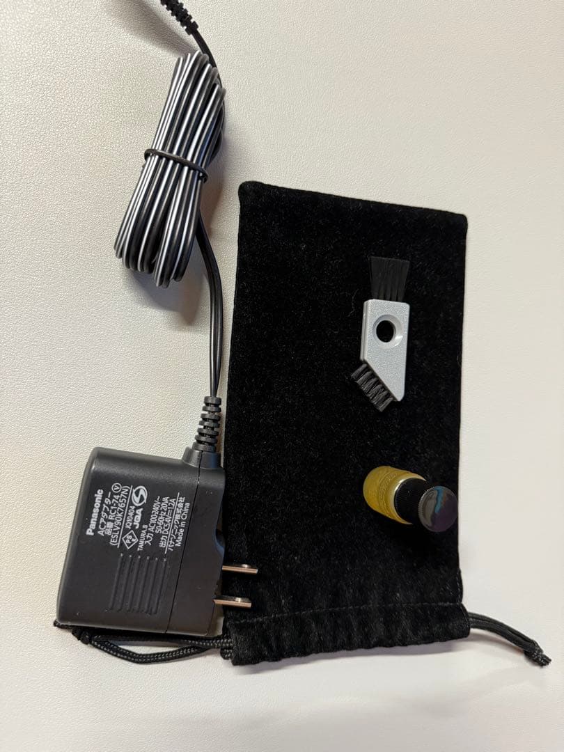 Panasonic メンズ電気シェーバー ES-LVF6 と新品替刃ES9032