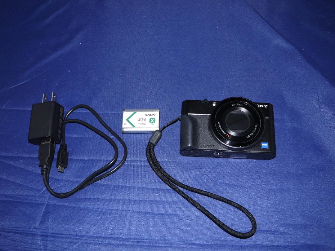 使用回数　非常に少ない　ソニー　Sony Cybershot DSC-RX100