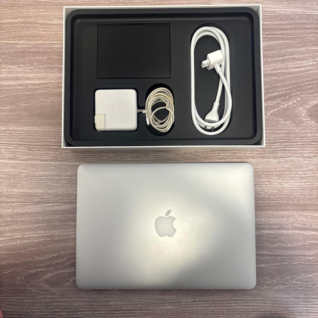 MacBook本体 MacBook Pro (Retina, 13-inch, Late