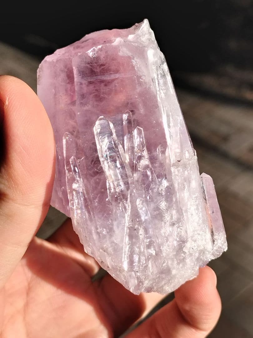 【希少国産鉱物】アメジスト　紫水晶　鉛沢産　134g