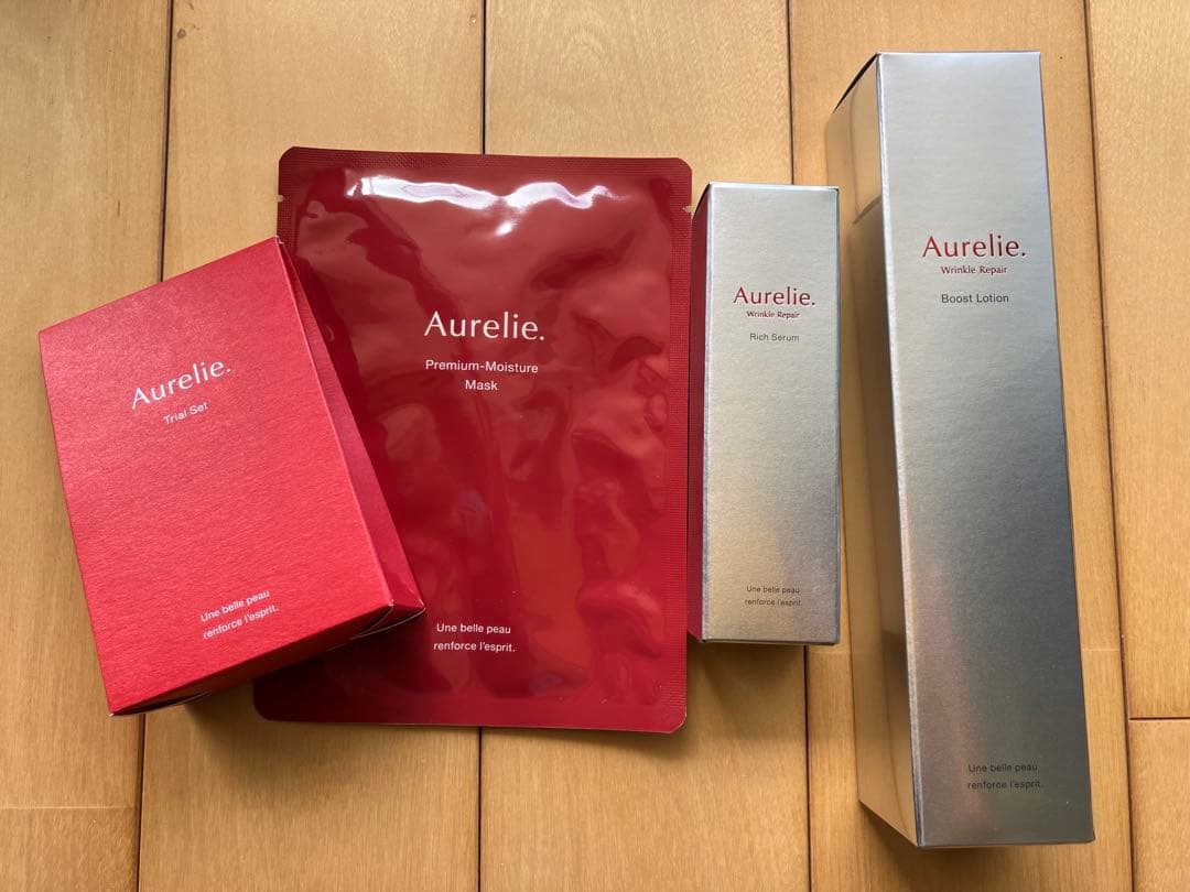 Aurelie ローション、美容液セット( 特典付き)